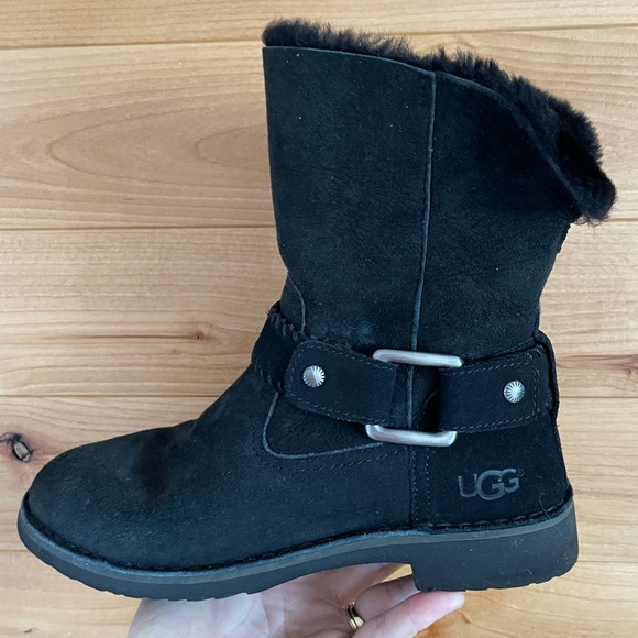 UGG Shoes - Ugg Cedric black suede boots fold down & fur